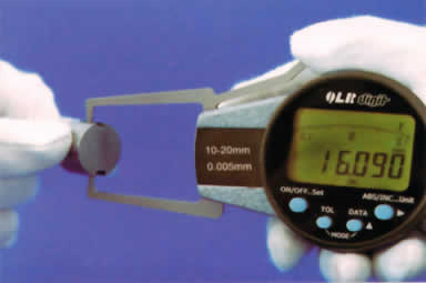 External dial calipers picture